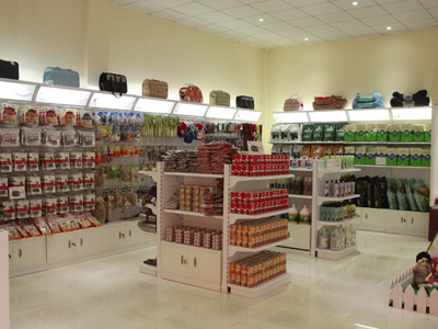 1450936320138066.jpg 样板店店内-3.jpg